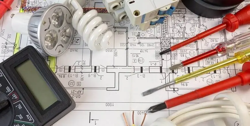 Instalaciones Eléctricas SEC